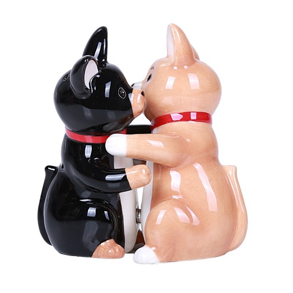 AUCTION PRICE👩🏻‍⚖️ MAGNETIC HUGGING CHIHUAHUA SP SHAKERS - Picture 1 of 2